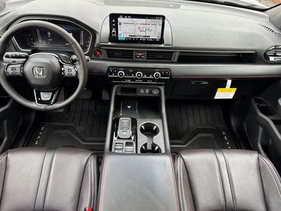 New 2025 Honda Pilot Black Edition