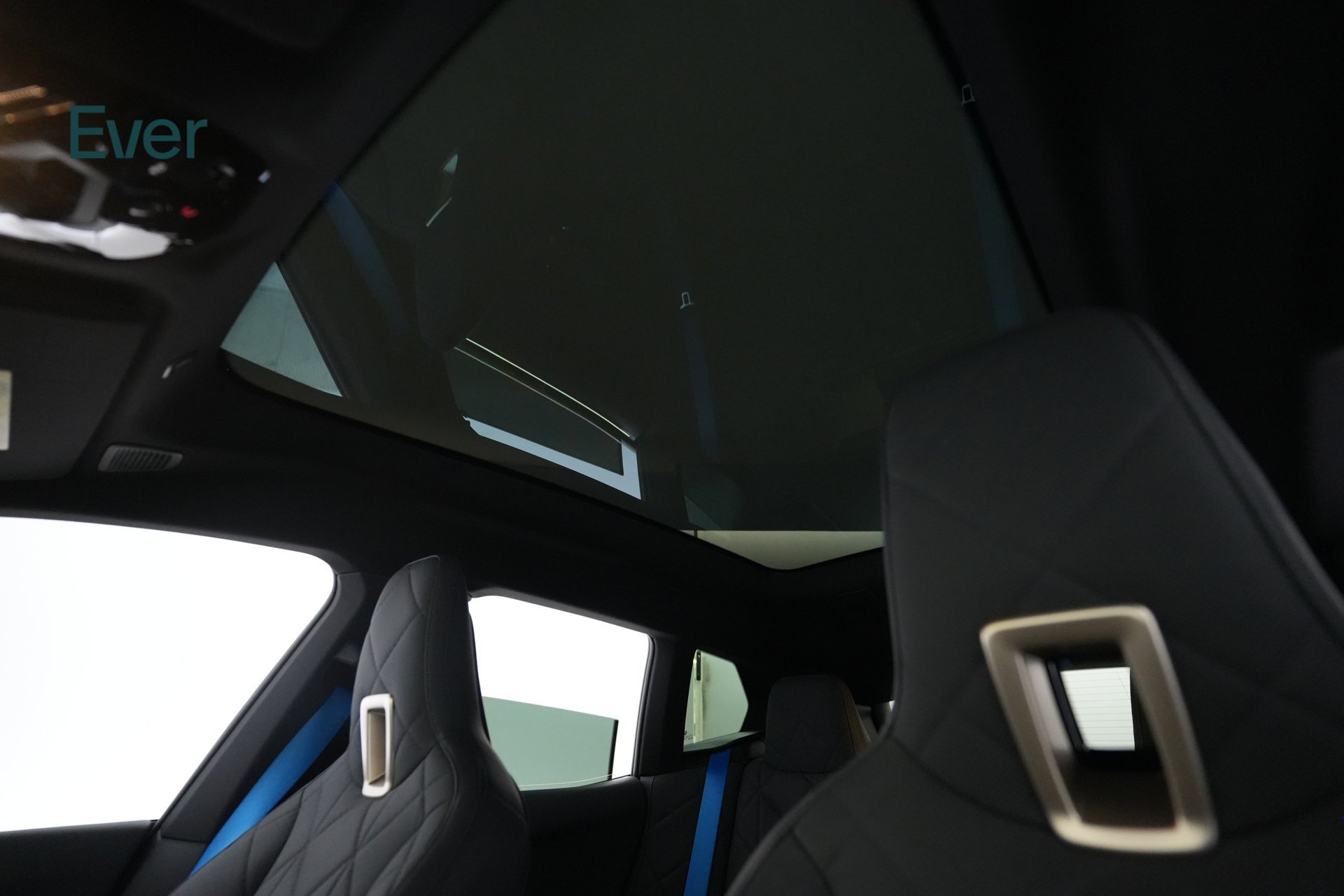 Used 2023 BMW iX M60 AWD/4WD image 25