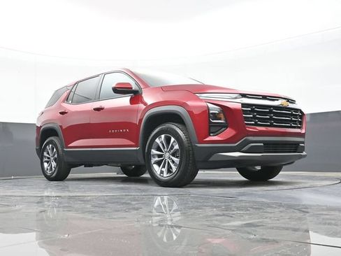 Used 2026 Chevrolet Equinox LT w/ Convenience Package II AWD/4WD image 52