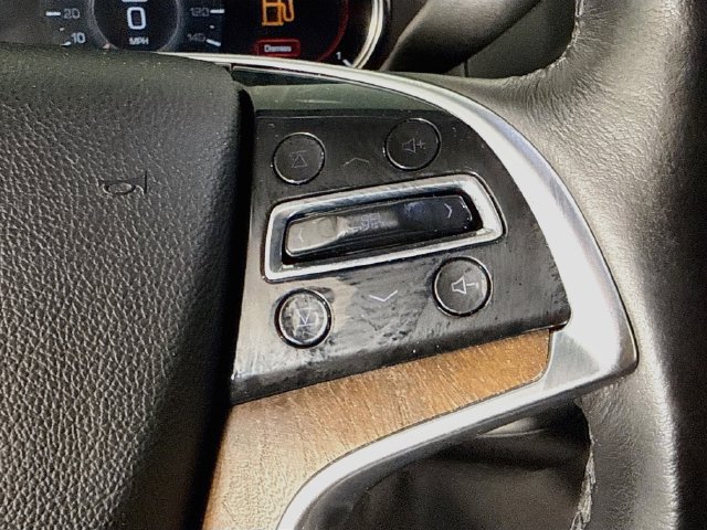 Used 2019 Cadillac Escalade Premium Luxury AWD/4WD image 14