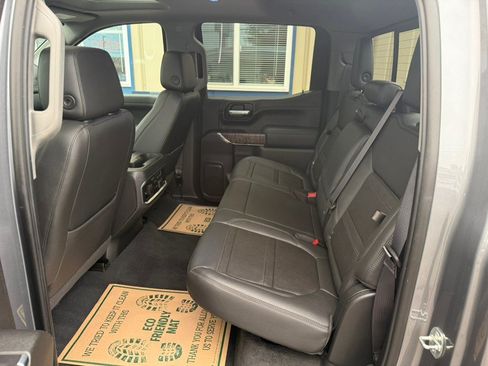 Used 2021 GMC Sierra 1500 Denali w/ Denali Ultimate Package AWD/4WD image 21