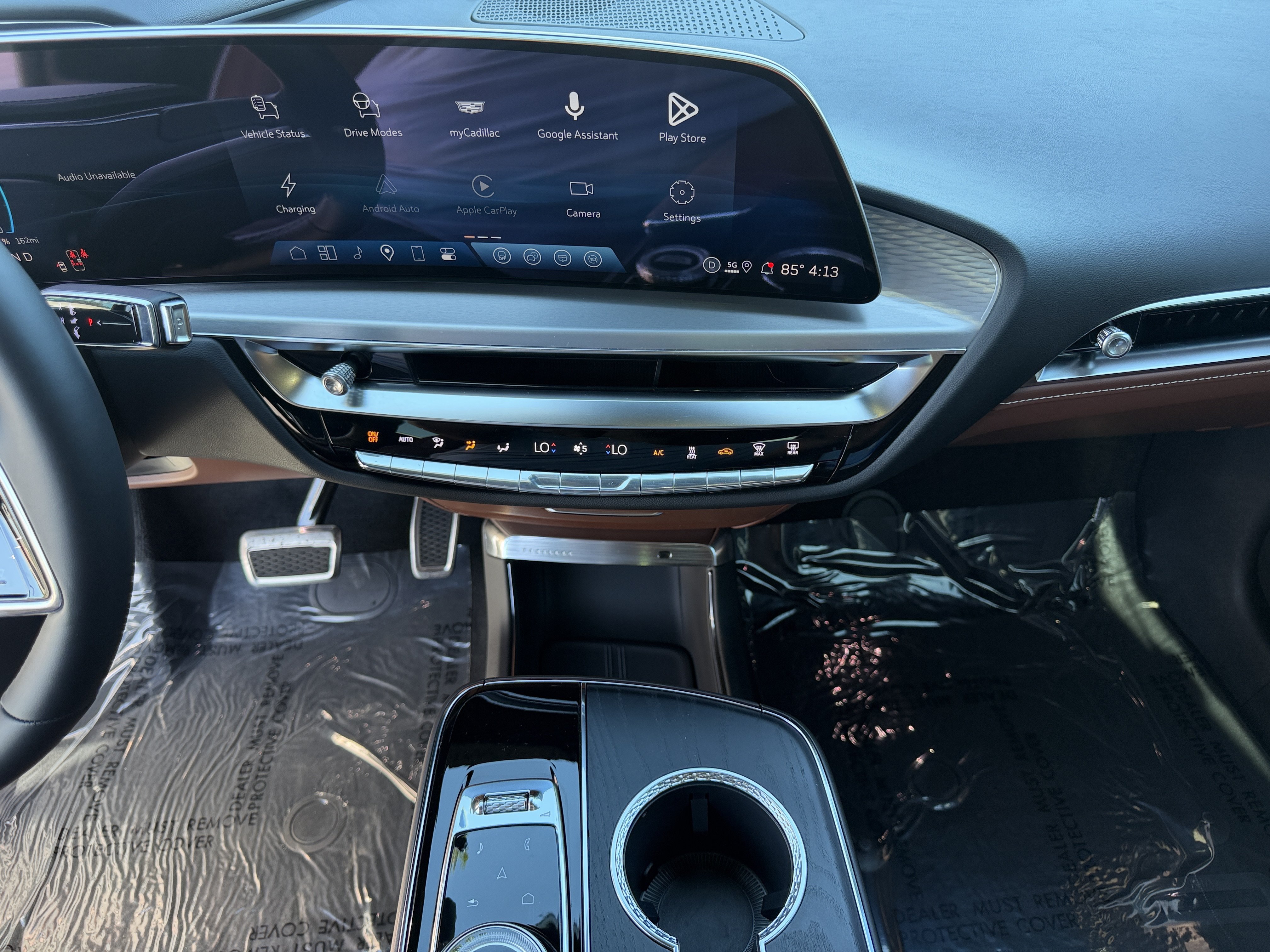Used 2027 Cadillac Lyriq Signature Luxury RWD image 24