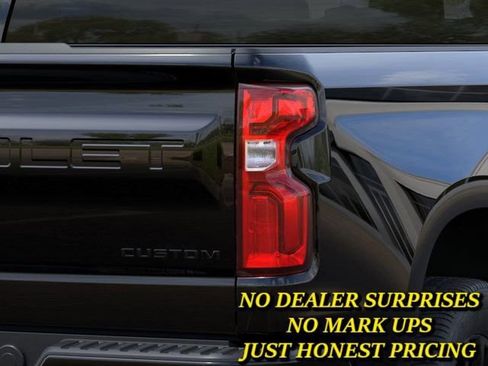 New 2026 Chevrolet Silverado 1500 Custom w/ LPO, Dark Essentials Package RWD image 11