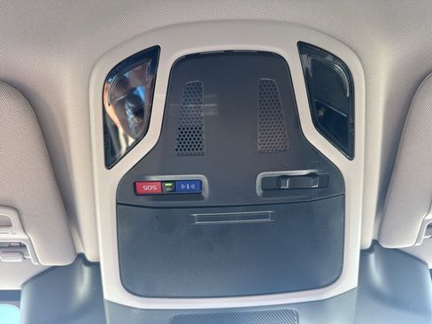 Certified 2025 Subaru Outback Premium image 35