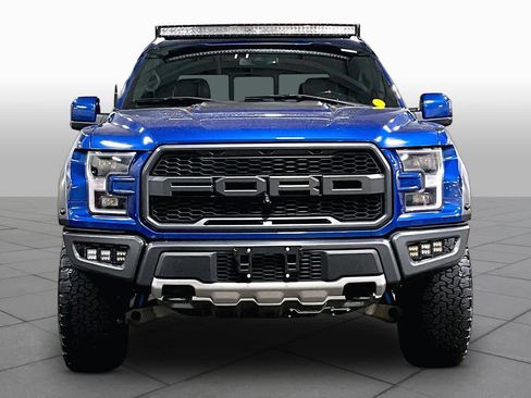 Used 2018 Ford F150 Raptor w/ Equipment Group 802A Luxury AWD/4WD image 3