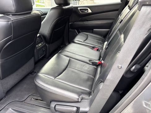 Used 2015 Nissan Pathfinder Platinum w/ Cargo Package AWD/4WD image 6
