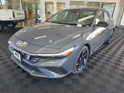 New 2026 Hyundai Elantra Sport FWD image 7