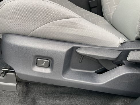 New 2026 Toyota Tacoma SR5 image 12