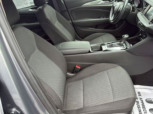 Used 2020 Buick Regal Preferred FWD image 28