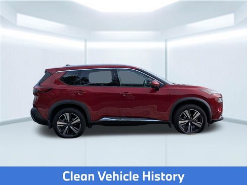 Used 2023 Nissan Rogue SL w/ SL Premium Package FWD image 5