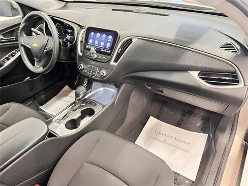 Certified 2024 Chevrolet Malibu LT image 12