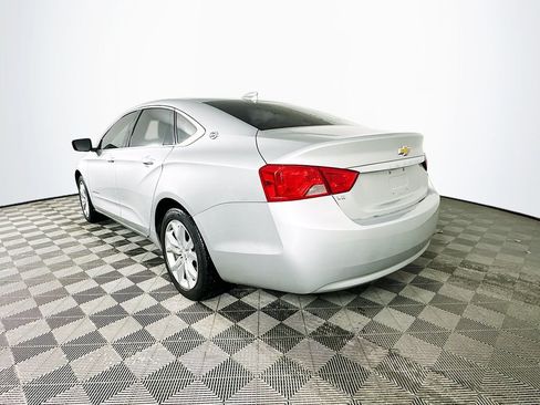 Used 2017 Chevrolet Impala LT image 8