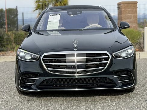 Used 2023 Mercedes-Benz S 500 4MATIC image 5