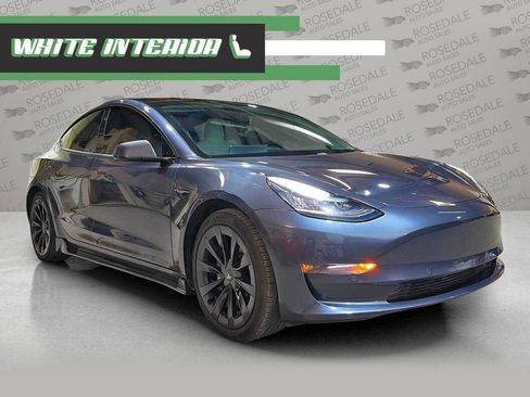 Used 2021 Tesla Model 3 Long Range image 1