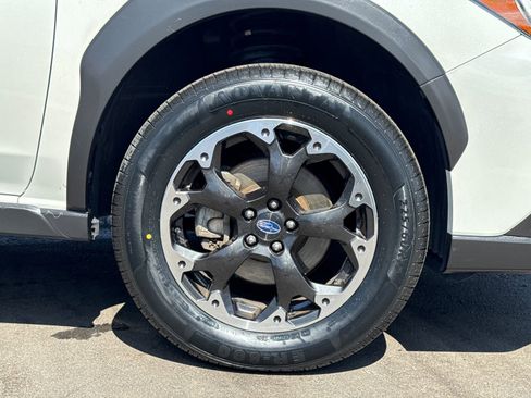 Certified 2022 Subaru Crosstrek 2.0i Premium w/ Popular Package #3 image 4