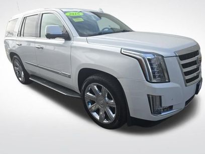 Used 2016 Cadillac Escalade Luxury