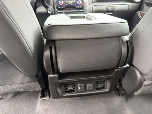 Used 2021 Chevrolet Silverado 1500 LT AWD/4WD image 24
