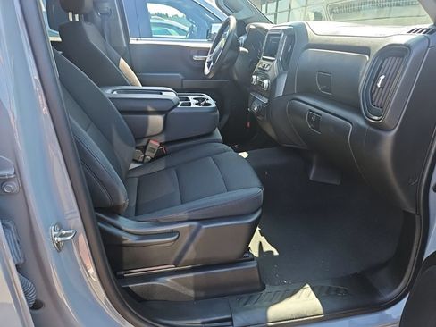 Used 2024 GMC Sierra 1500 Pro w/ Pro Value Package AWD/4WD image 3