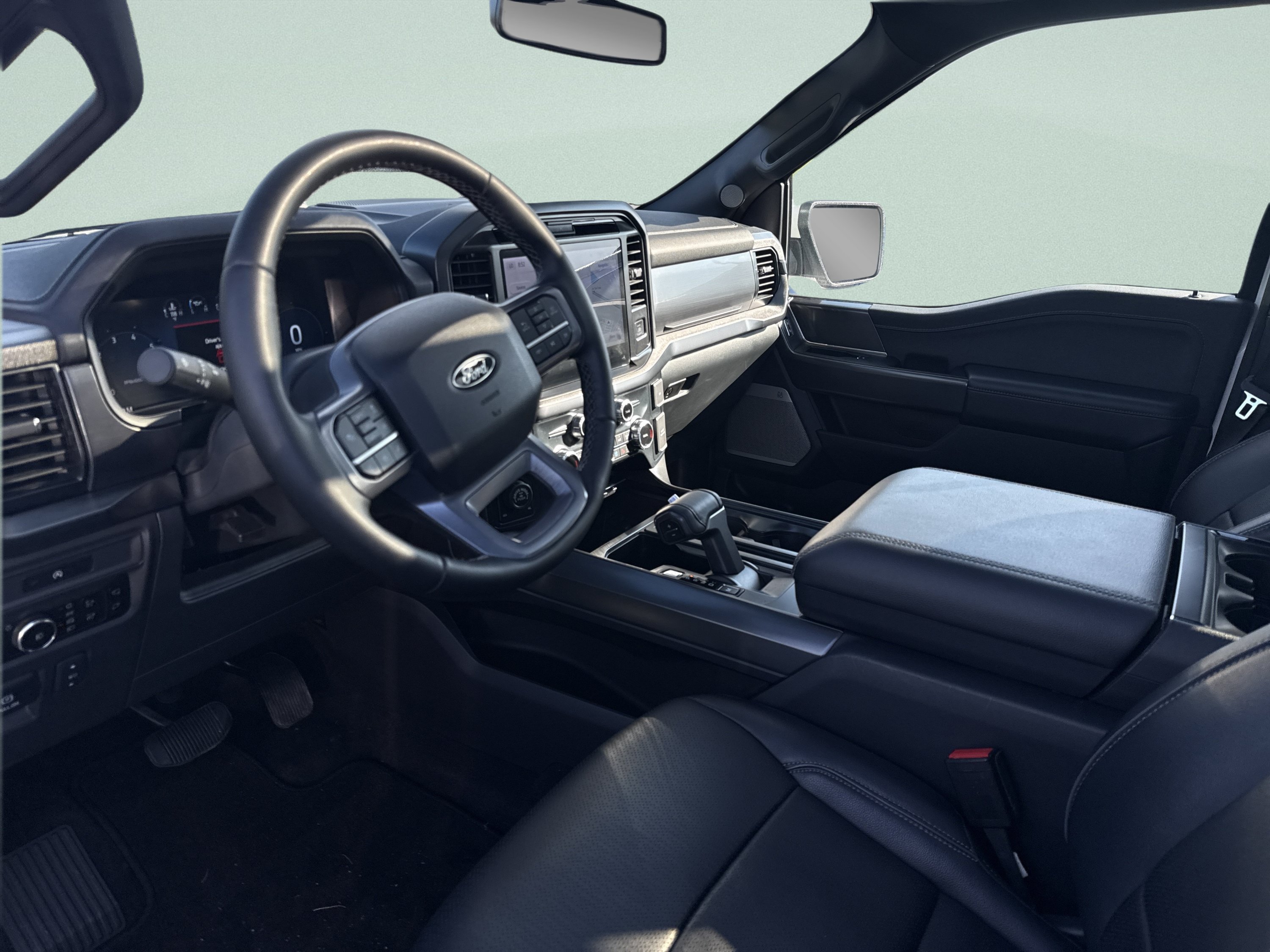 Used 2025 Ford F150 Lariat AWD/4WD image 10