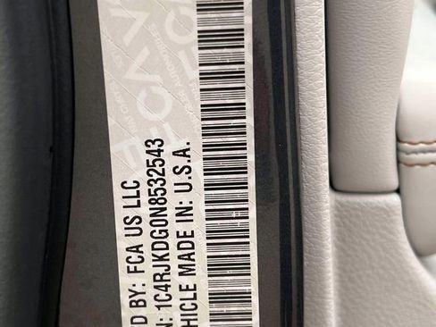 Certified 2022 Jeep Grand Cherokee L Overland AWD/4WD image 20
