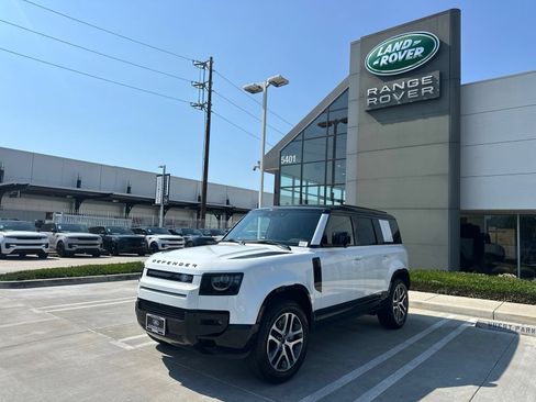 Certified 2026 Land Rover Defender 110 X-Dynamic SE AWD/4WD image 1