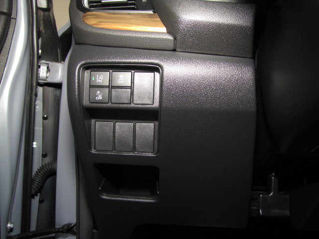 Certified 2021 Honda CR-V EX image 32