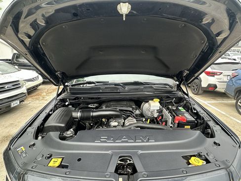 Used 2019 RAM 1500 Big Horn AWD/4WD image 16