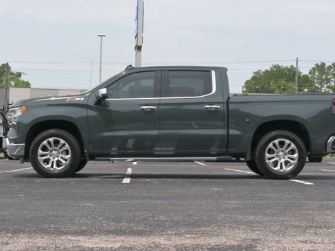 Used 2026 Chevrolet Silverado 1500 LTZ w/ LTZ Premium Package AWD/4WD image 5