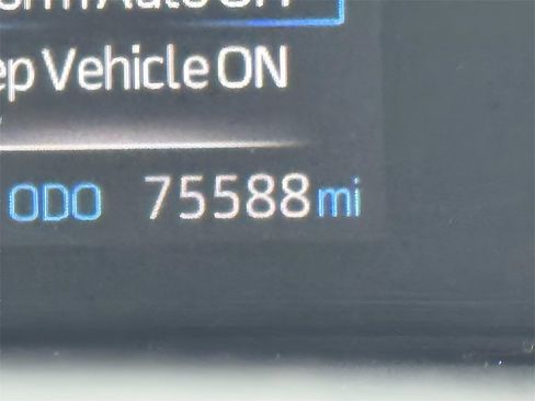 Used 2021 Toyota Sienna LE image 13