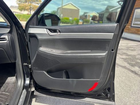 Used 2023 Hyundai Palisade SEL image 28