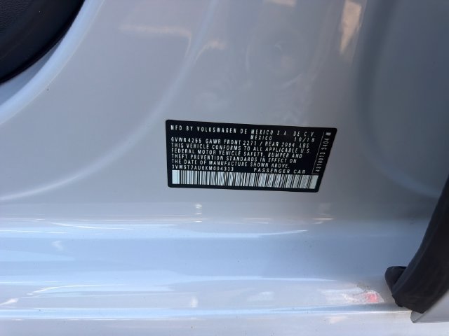 Used 2019 Volkswagen Golf 4-Door FWD image 29