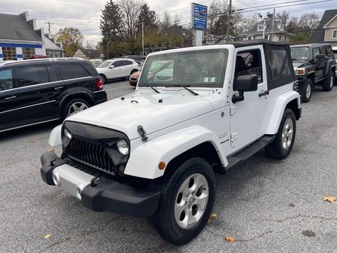 Used 2014 Jeep Wrangler Sahara w/ Connectivity Group AWD/4WD image 2