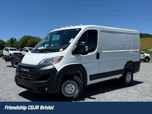 New 2026 RAM ProMaster 1500 w/ Convenience Group FWD image 1