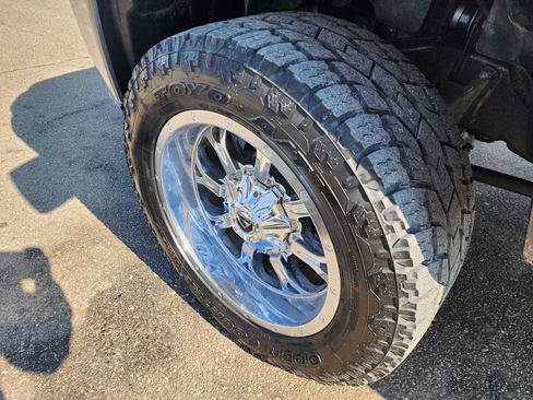 Used 2013 Chevrolet Silverado 2500 LT w/ Interior Plus Package image 10