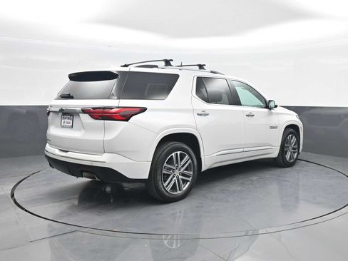 Used 2023 Chevrolet Traverse High Country AWD/4WD image 8