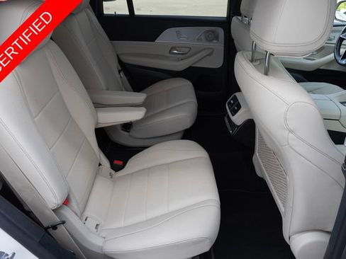 Certified 2025 Mercedes-Benz GLS 450 4MATIC image 18