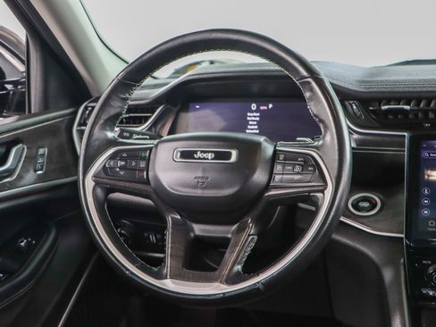 Used 2021 Jeep Grand Cherokee L Limited image 12