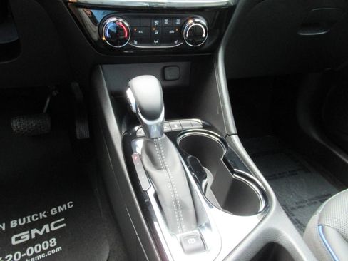 Used 2025 Buick Encore GX Sport Touring w/ Experience Buick Package FWD image 27