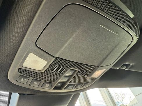 Used 2021 Ford Expedition Limited AWD/4WD image 23