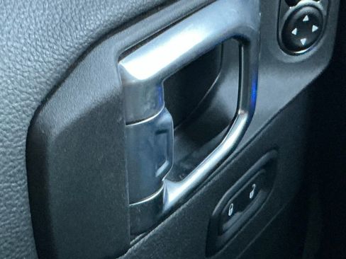 Used 2023 Jeep Wrangler Unlimited Sahara w/ Cold Weather Group image 23