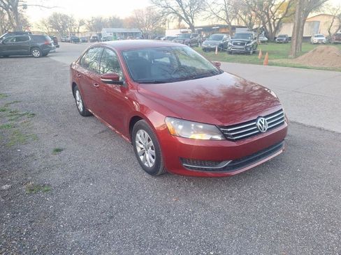 Used 2015 Volkswagen Passat 1.8T Wolfsburg Edition FWD image 14