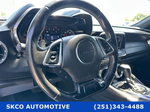 Used 2021 Chevrolet Camaro LT image 19