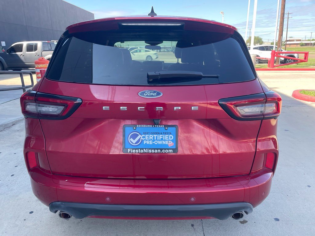 Used 2023 Ford Escape ST-Line w/ Tech Pack #1 FWD image 4