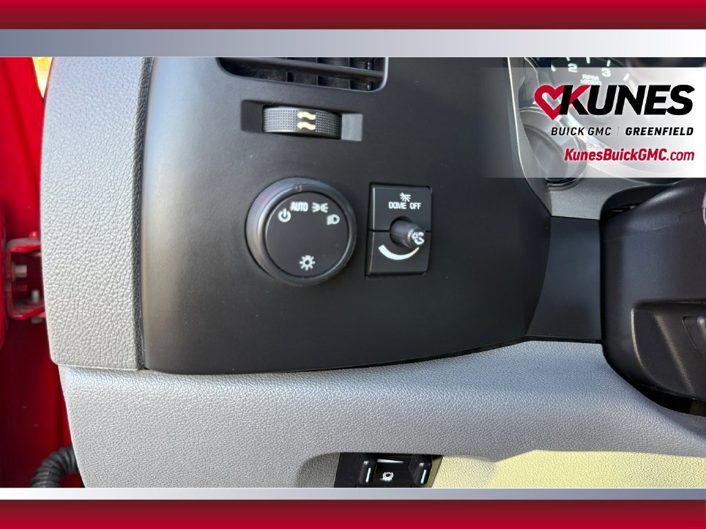 Used 2013 GMC Sierra 2500 W/T AWD/4WD image 16