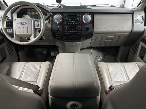 Used 2008 Ford F550 4x4 Crew Cab Super Duty image 24