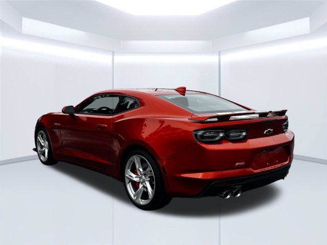 Used 2022 Chevrolet Camaro SS RWD image 11