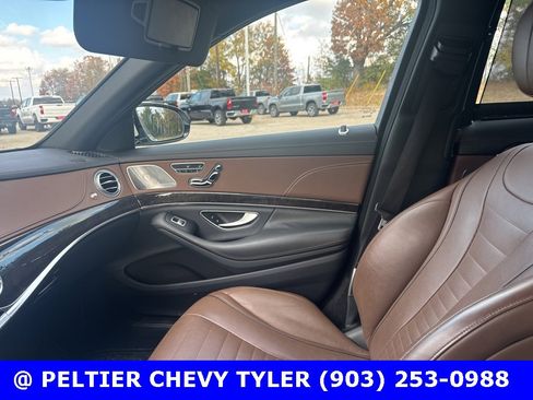 Used 2016 Mercedes-Benz S 550 Sedan image 15