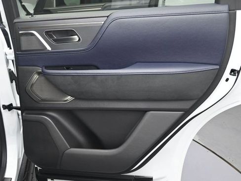 New 2026 INFINITI QX80 SPORT w/ Sport Exterior Package image 36