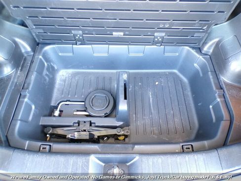 Used 2015 Nissan Juke S image 45