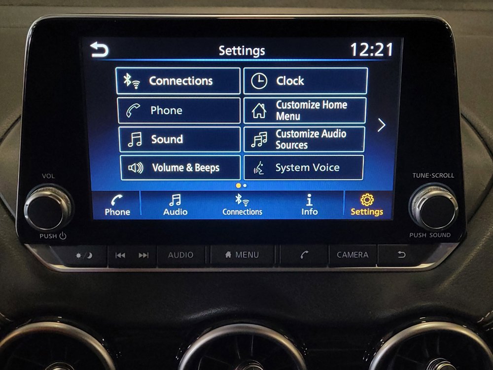 Used 2025 Nissan Sentra SV FWD image 25